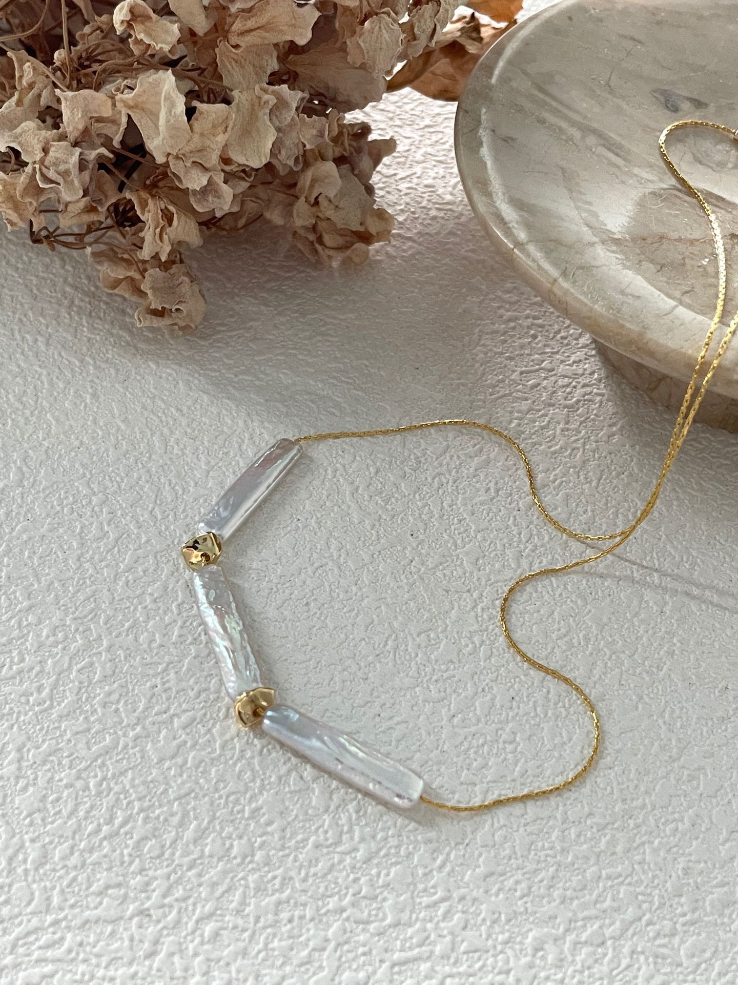 Minimalist Metal Baroque Chain Necklace