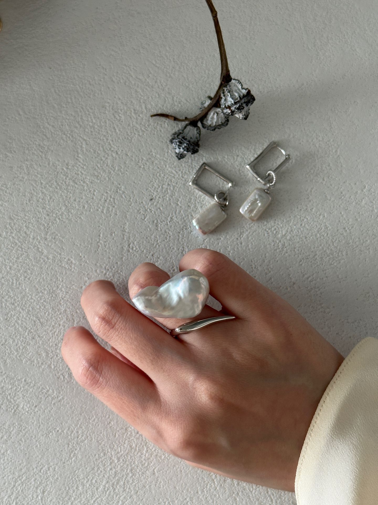 Sharp Baroque Freshwater Pearl Ring